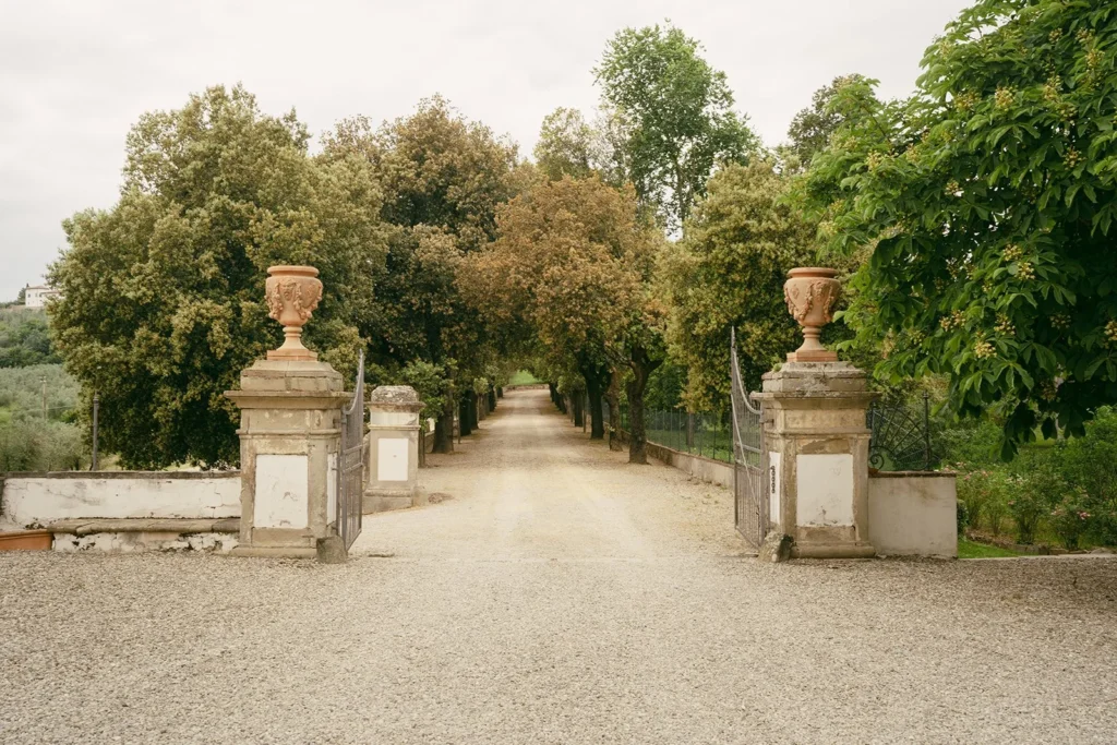 A Tuscany Wedding Styled at Villa Corsini: Timeless Editorial Inspiration in Italy