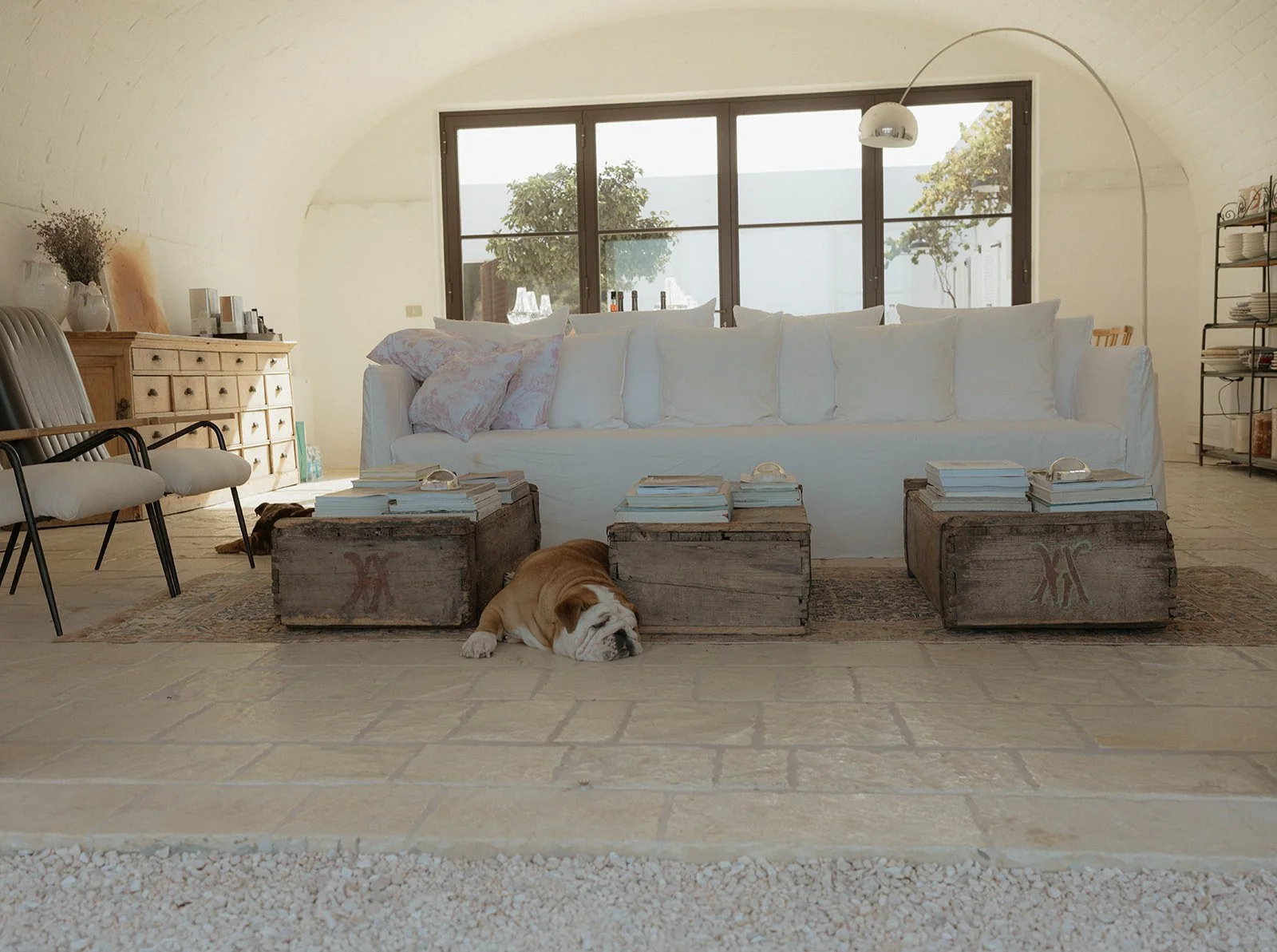 Neutral colors at Masseria Moroseta