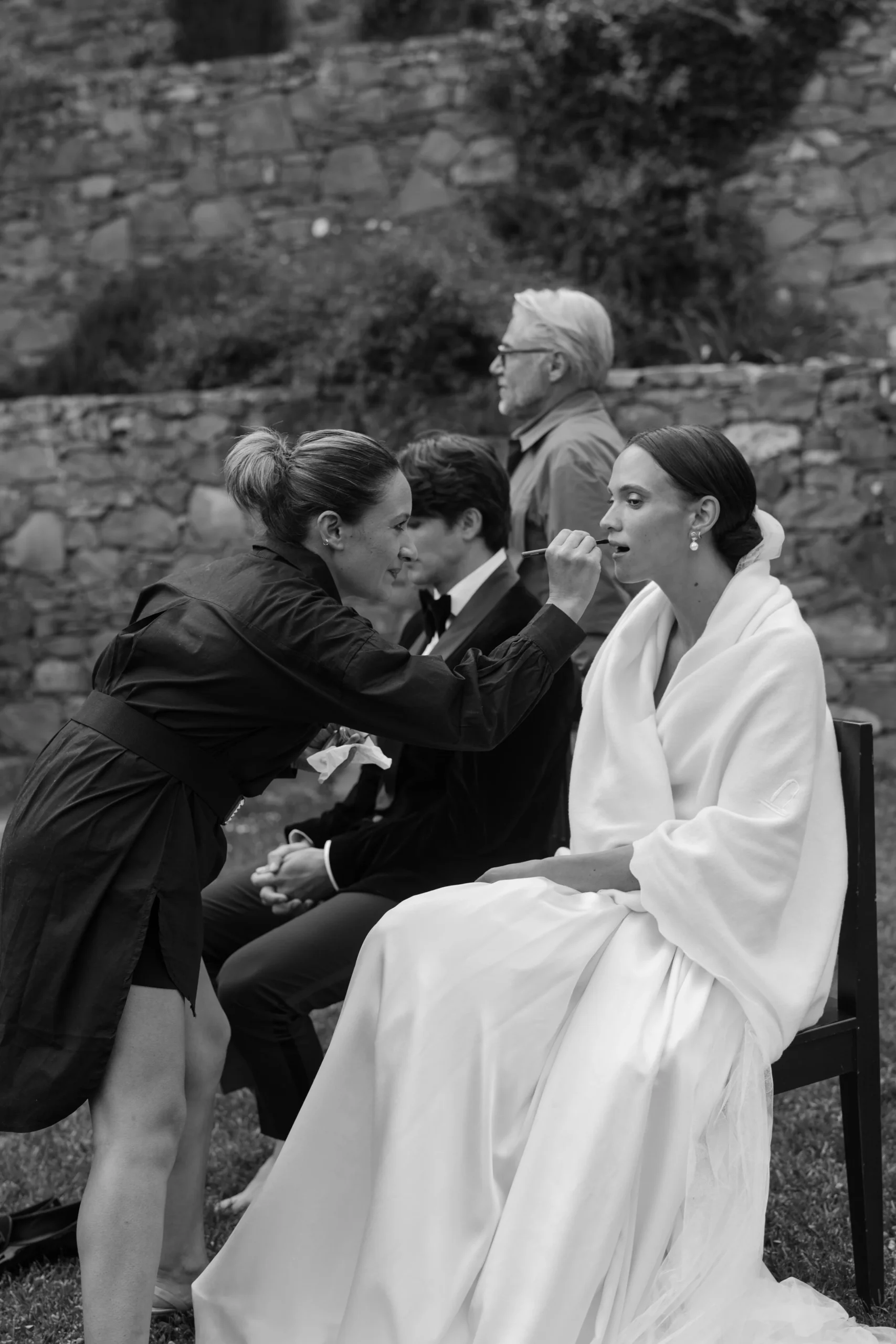 using outdoor space for hair and makeup for the best natural light