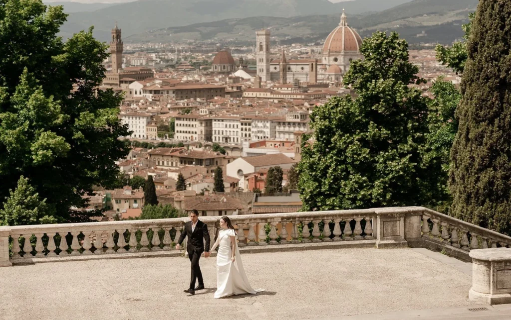 Why Luxury Wedding Photography Is About Trust, Not Shot Lists Descriptive, neutral, and honest. No over-claiming.