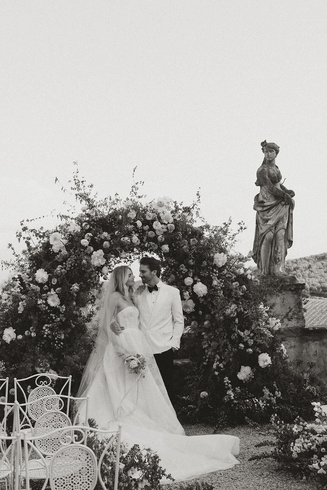 Bride and groom at Villa Corsini Tuscany Italy