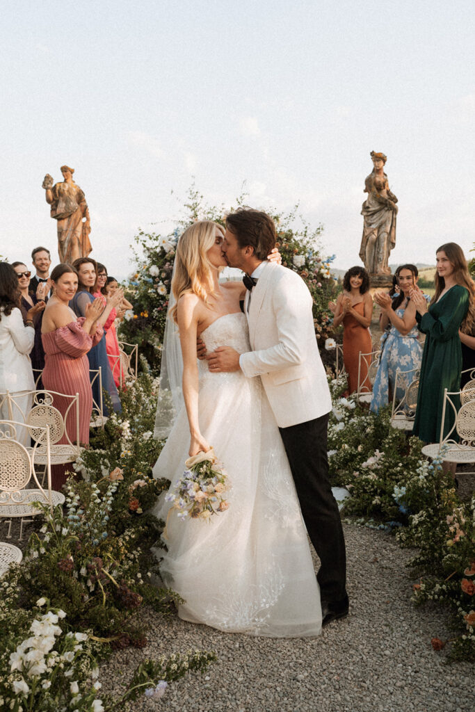A Tuscany Wedding Styled at Villa Corsini: Timeless Editorial Inspiration in Italy