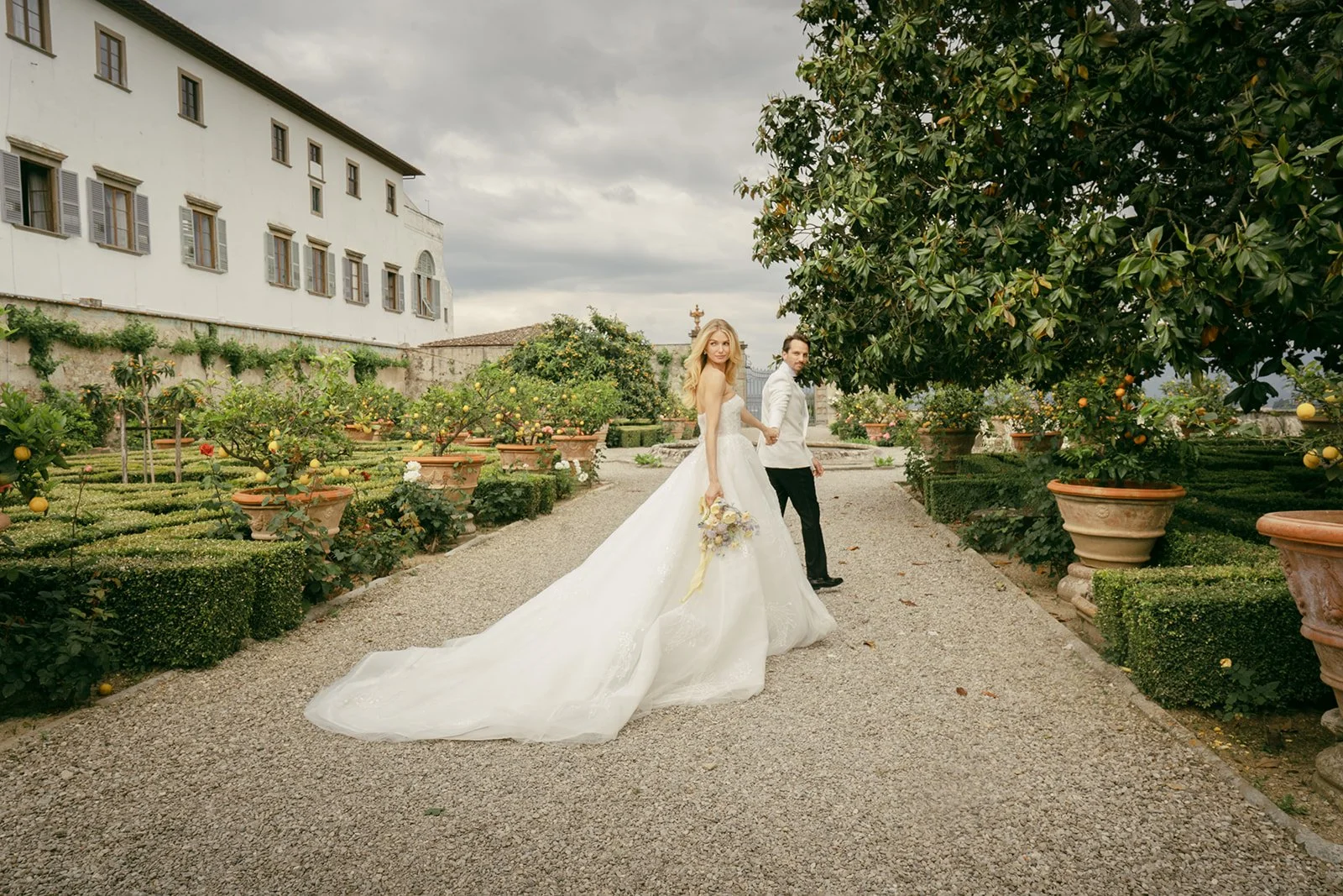 A Tuscany Wedding Styled at Villa Corsini: Timeless Editorial Inspiration in Italy