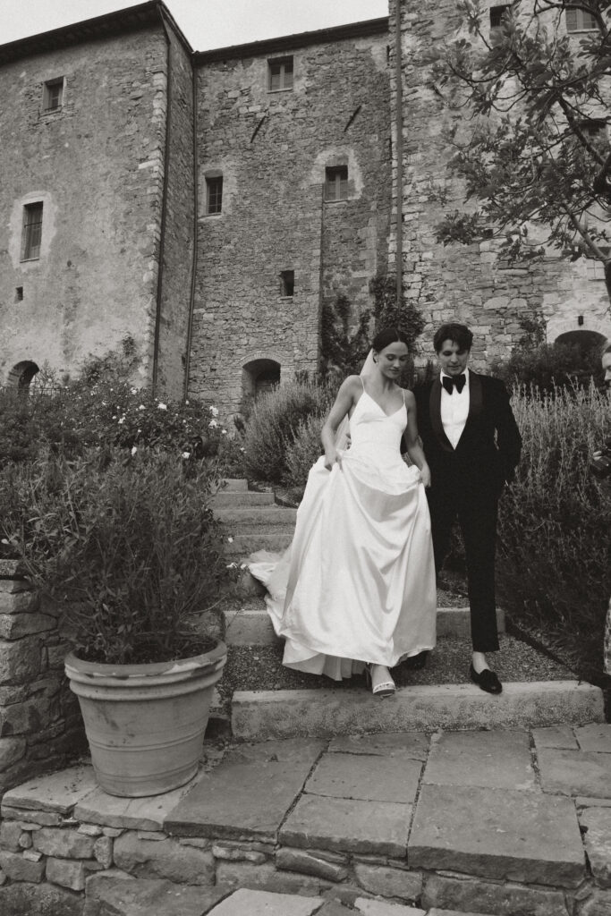 A Timeless Monteverdi Tuscany Wedding